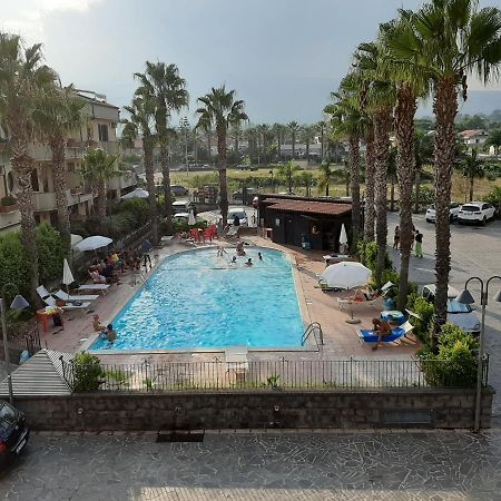Etna - Taormina Aparthotel Mascali Exterior photo