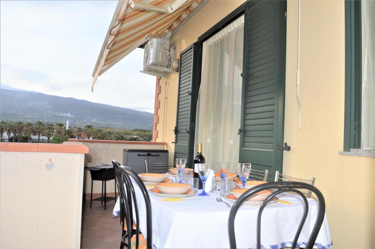 Etna - Taormina Aparthotel Mascali Exterior photo